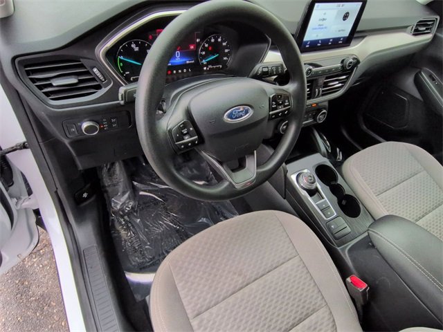 Used 2021 Ford Escape SE image 11