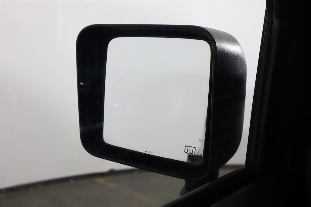 Used 2012 Jeep Wrangler Unlimited Sahara w/ Connectivity Group AWD/4WD image 30