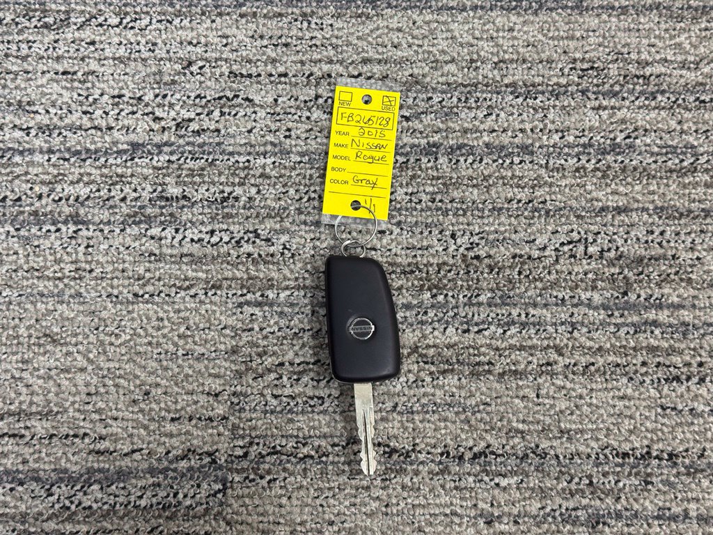 Used 2015 Nissan Rogue S AWD/4WD image 43