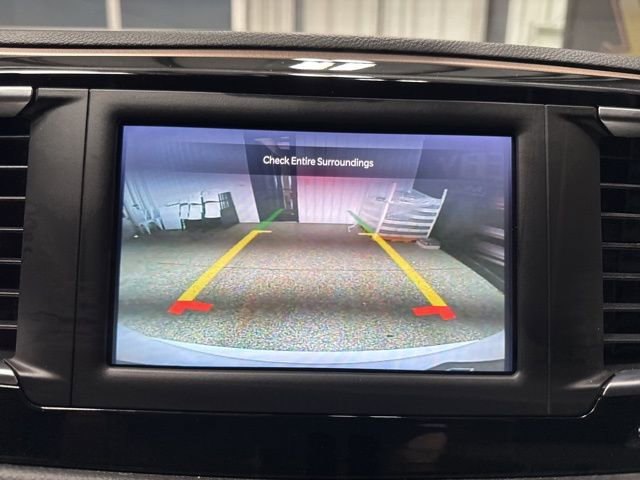 Used 2024 Chrysler Voyager LX image 10