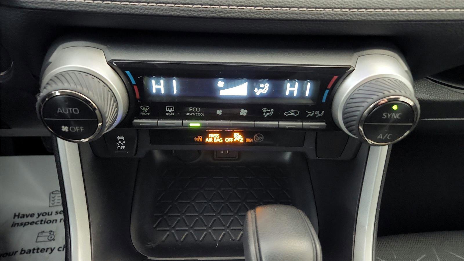 Used 2024 Toyota RAV4 AWD Hybrid image 27