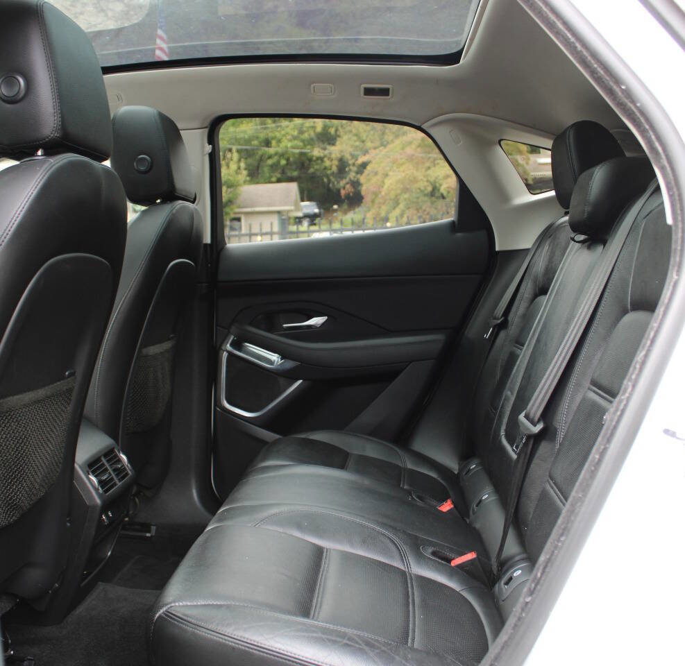Used 2018 Jaguar E-PACE S image 31