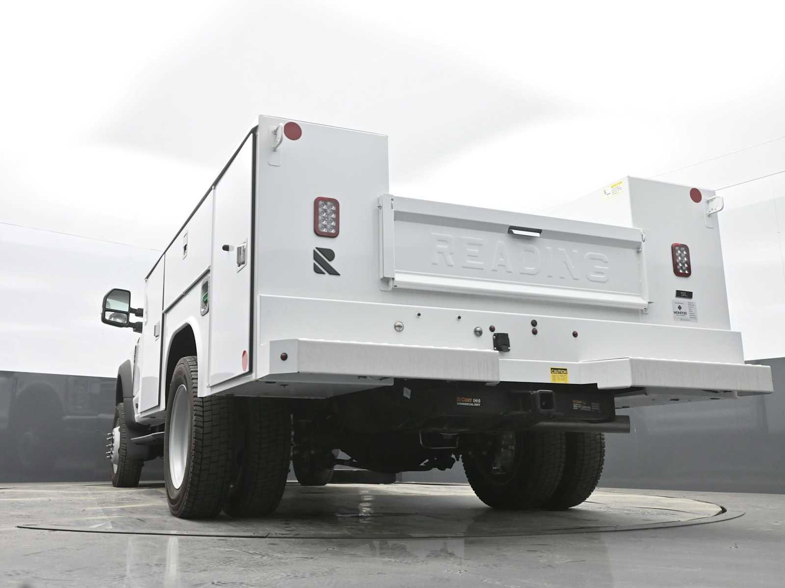 New 2023 Ford F550 4x4 Regular Cab Super Duty image 31