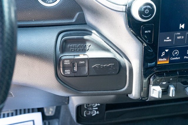 Used 2024 RAM 3500 Tradesman w/ Chrome Appearance Group AWD/4WD image 25