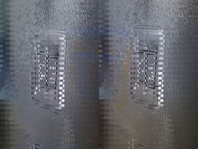 Used 2025 Lexus GX 550 w/ Cold Area Package AWD/4WD image 28