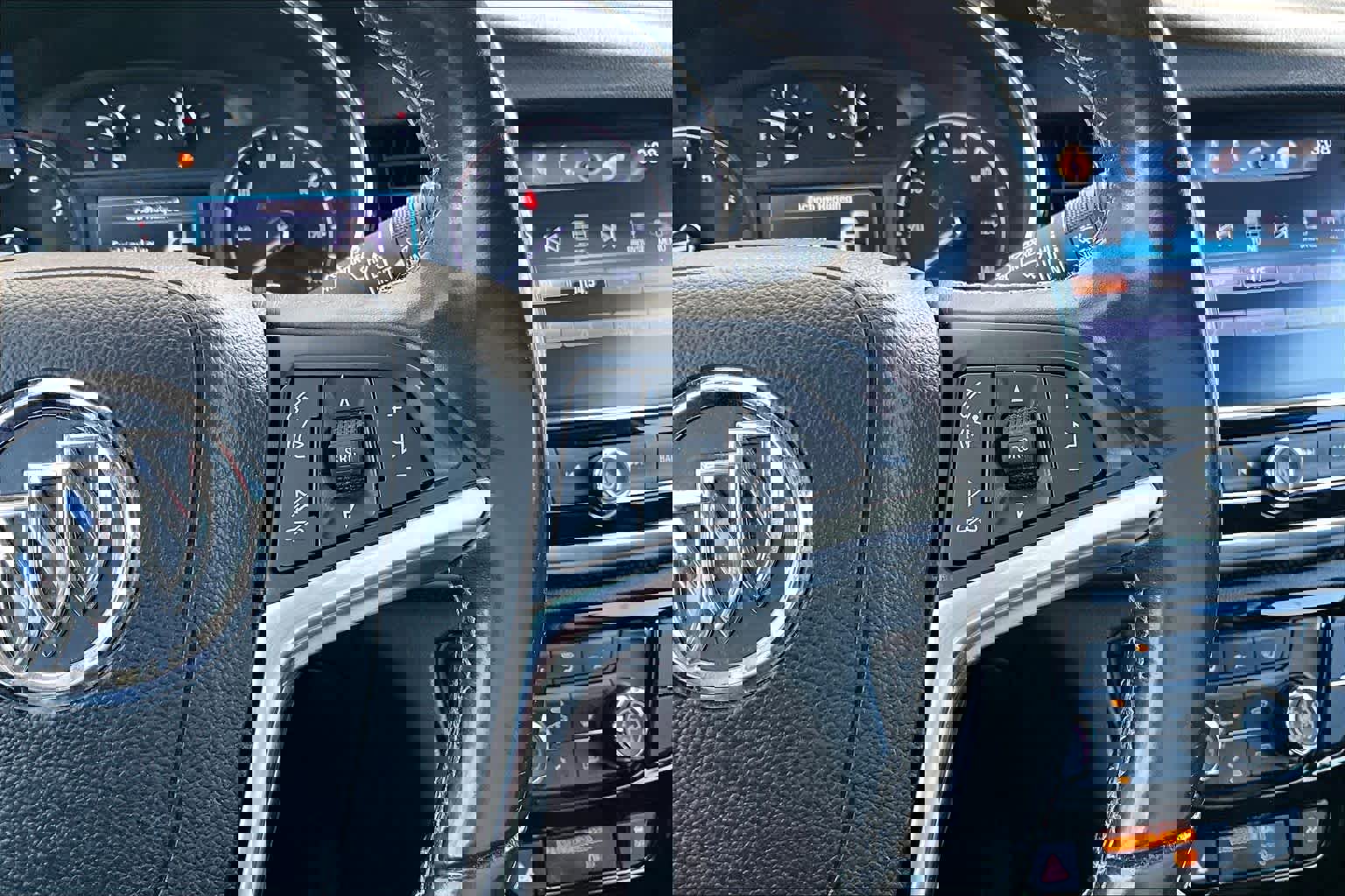 Used 2020 Buick Encore Preferred image 24