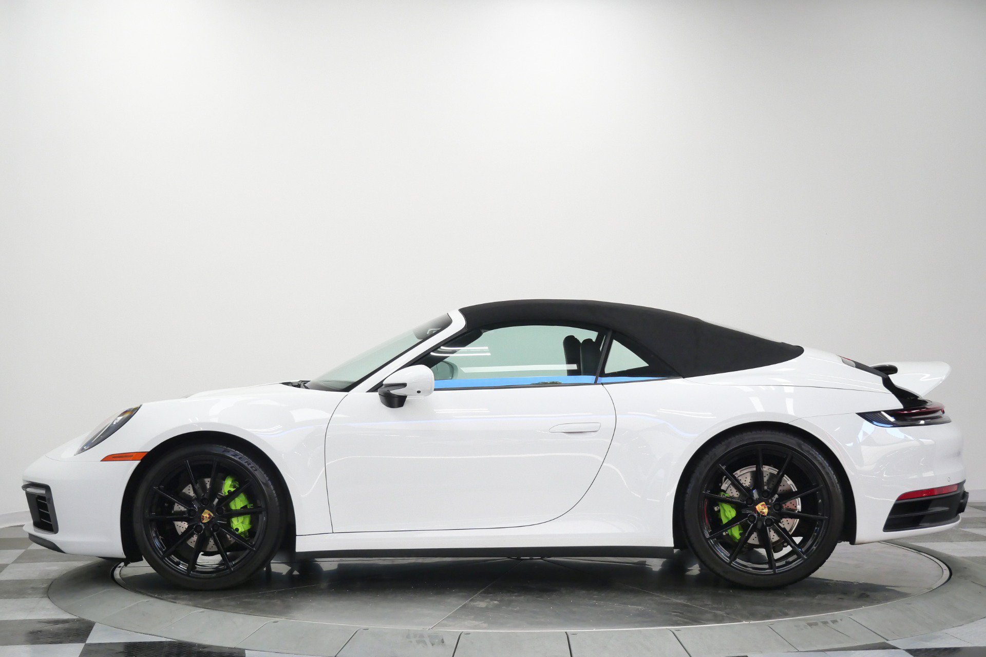 Used 2020 Porsche 911 Carrera image 6