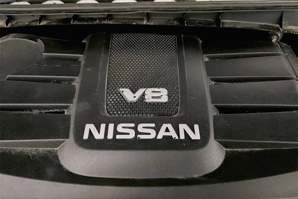 Used 2018 Nissan Titan PRO-4X image 30