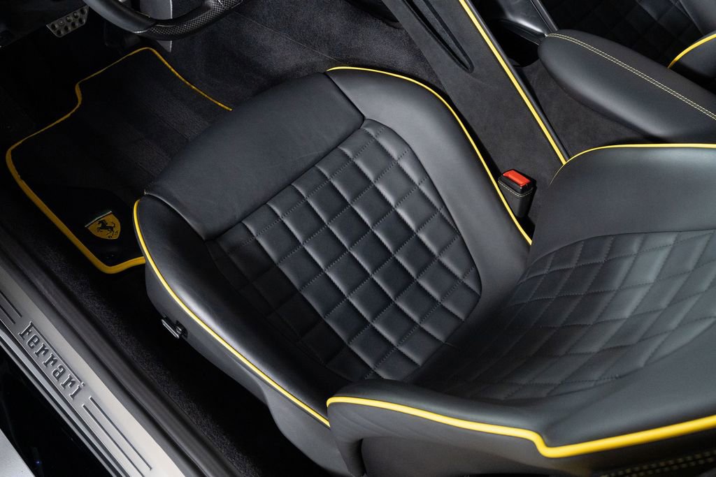 Used 2024 Ferrari Roma image 36