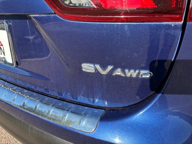 Used 2018 Nissan Rogue Sport SV w/ SV Technology Package AWD/4WD image 9