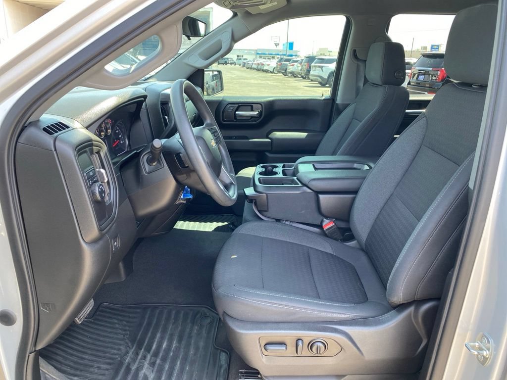 Used 2022 Chevrolet Silverado 1500 Custom w/ Safety Confidence Package RWD image 22