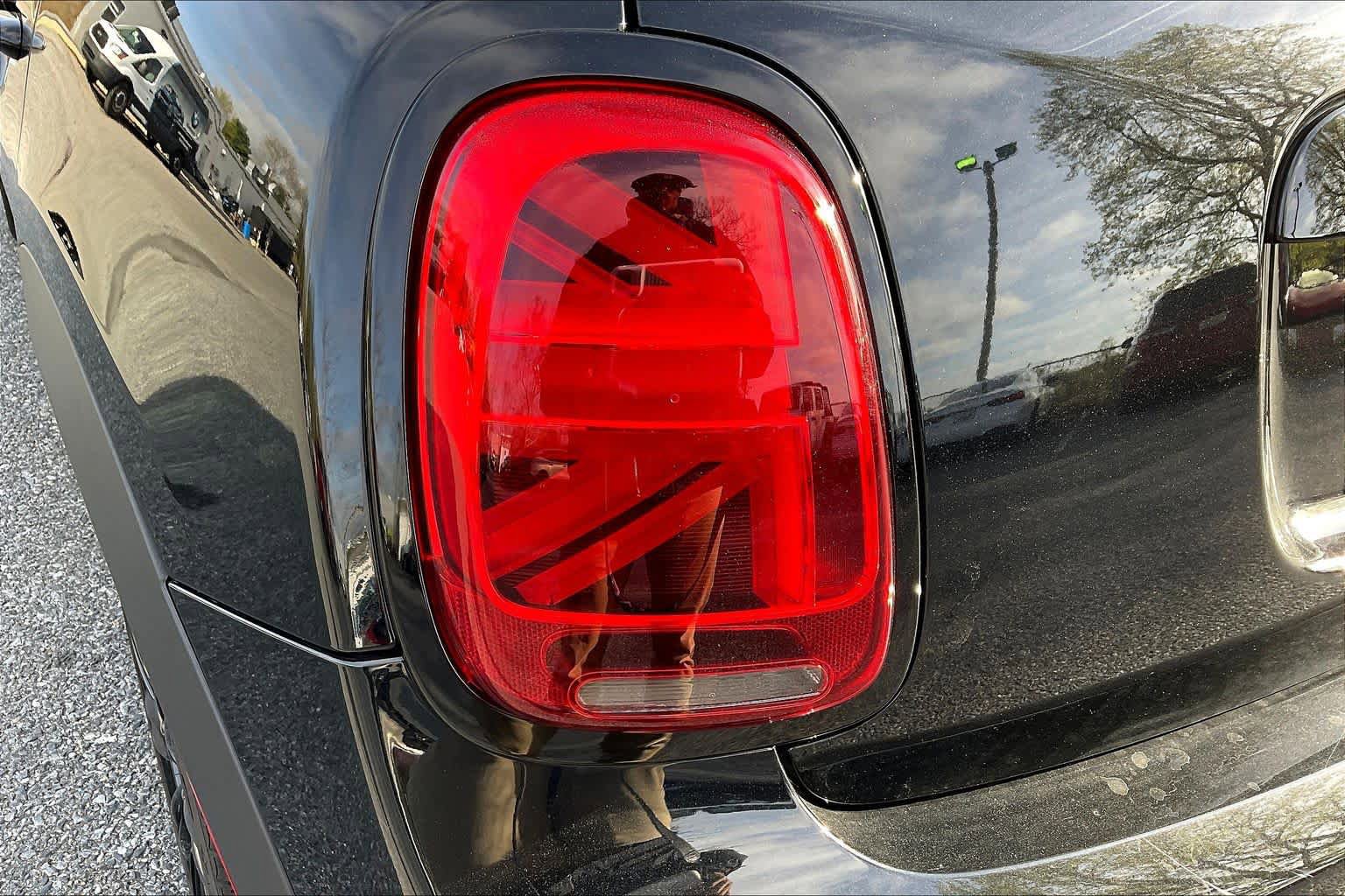 Certified 2024 MINI Cooper S image 27