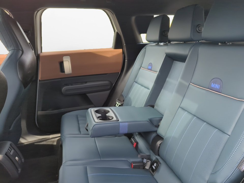 Certified 2025 MINI Cooper Countryman S image 12