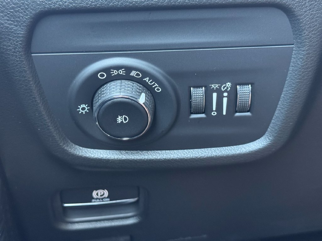 New 2027 Jeep Grand Cherokee Limited AWD/4WD image 28