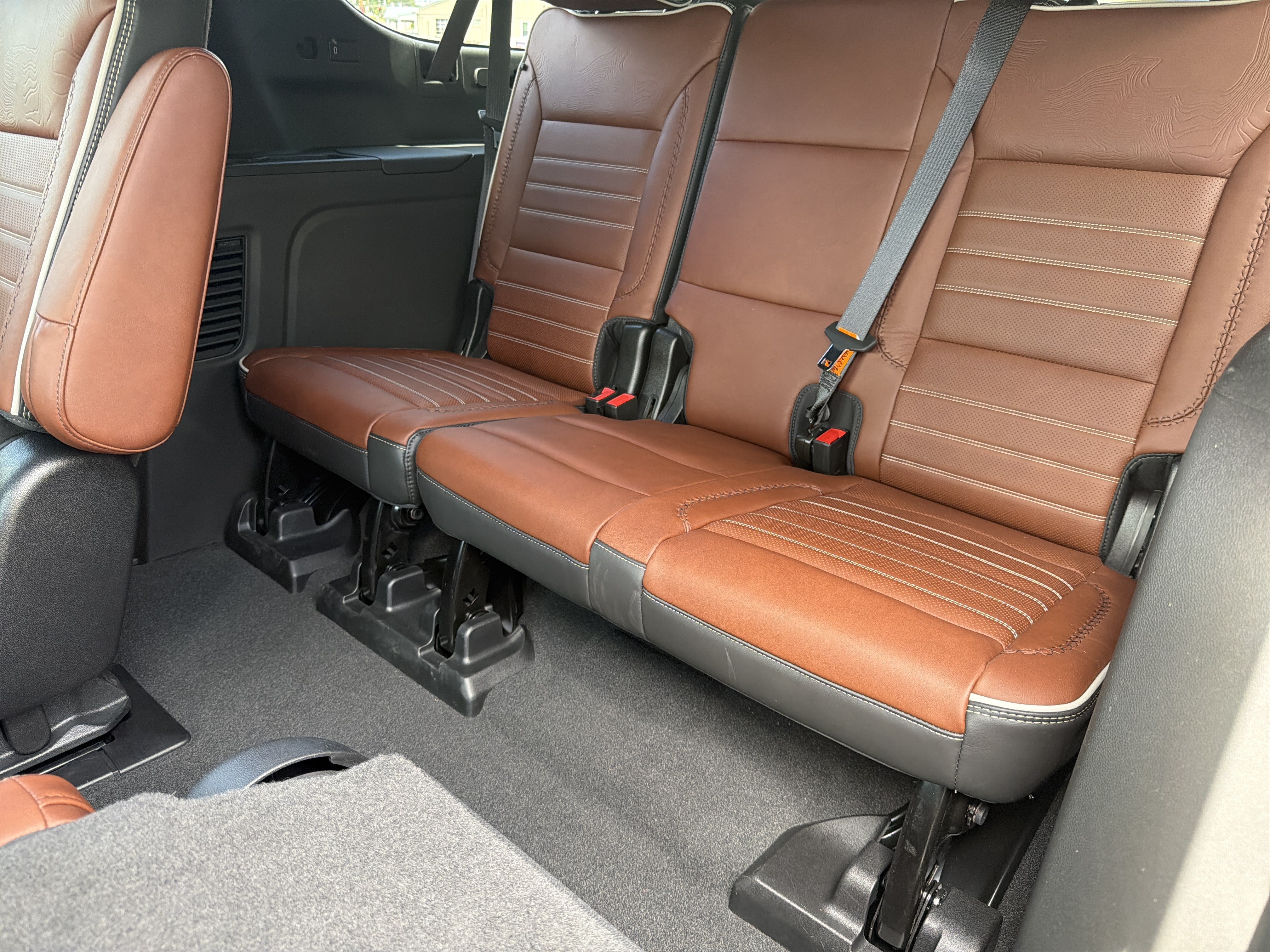 Certified 2023 GMC Yukon XL Denali Ultimate AWD/4WD image 22