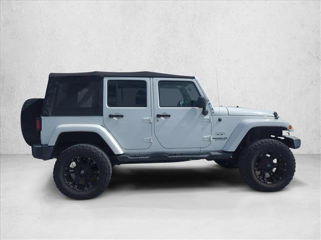 Used 2017 Jeep Wrangler Unlimited Sahara w/ Dual Top Group image 4