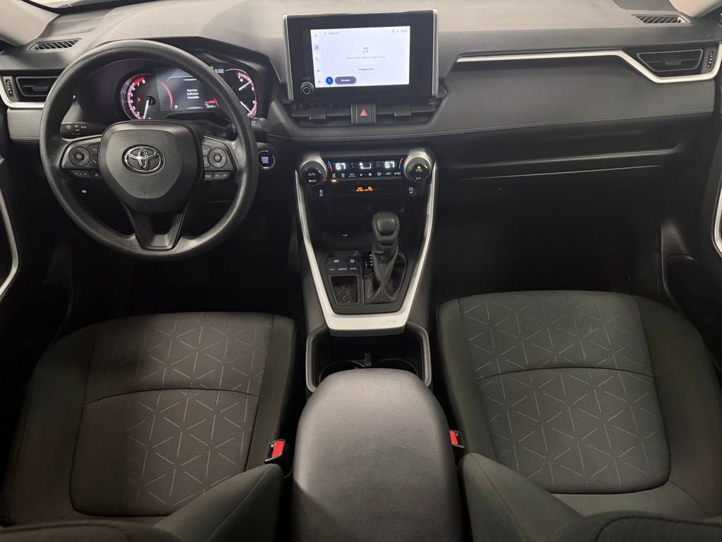 Used 2024 Toyota RAV4 XLE image 16