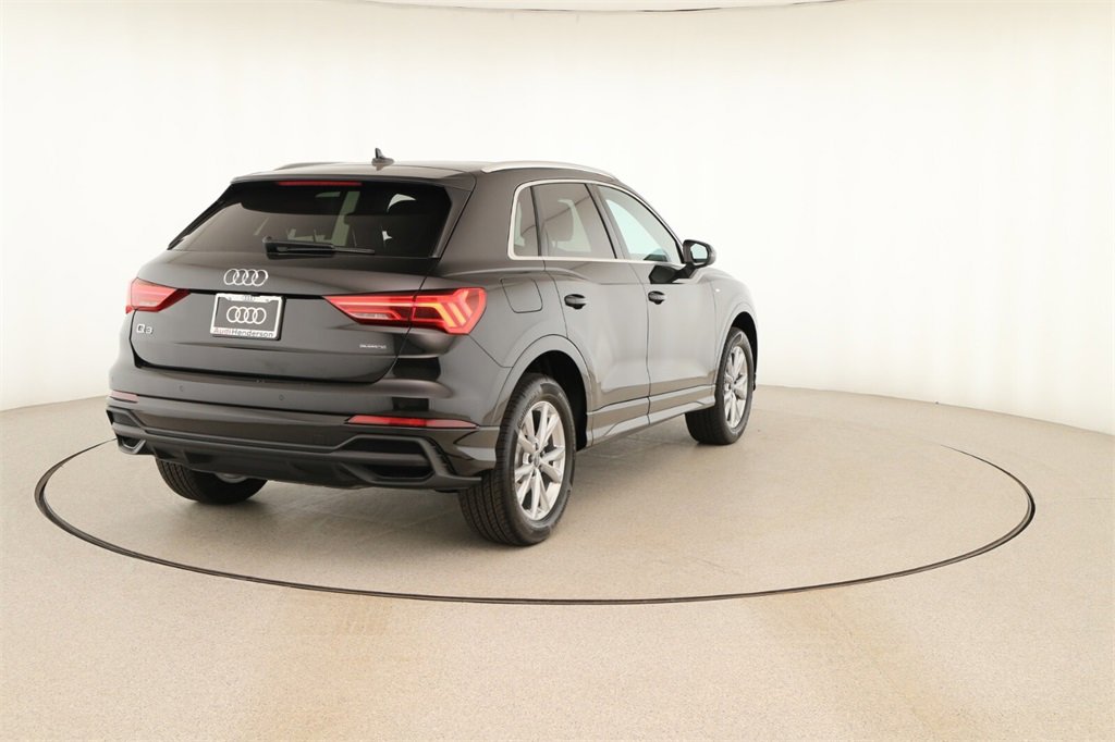 New 2025 Audi Q3 2.0T Premium image 6