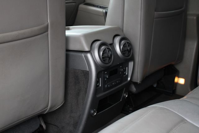 Used 2004 HUMMER H2 w/ Preferred Equipment Group image 22