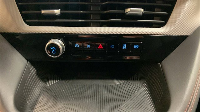 Certified 2025 Ford Explorer Active image 43