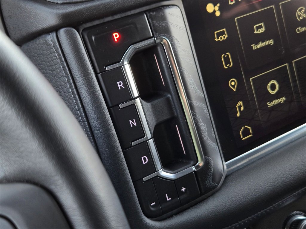 Used 2024 GMC Yukon XL Denali w/ Advanced Technology Package image 20