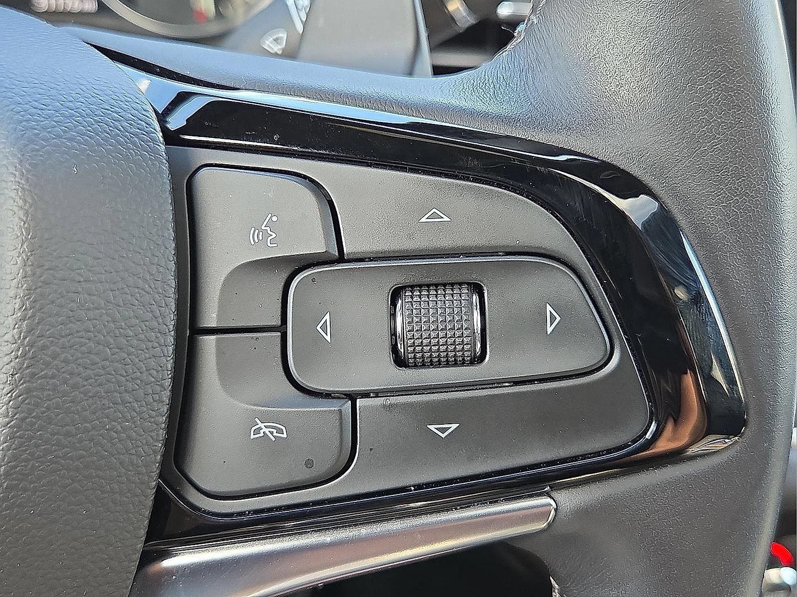 Certified 2023 Buick Enclave Avenir w/ Avenir Technology Package AWD/4WD image 23