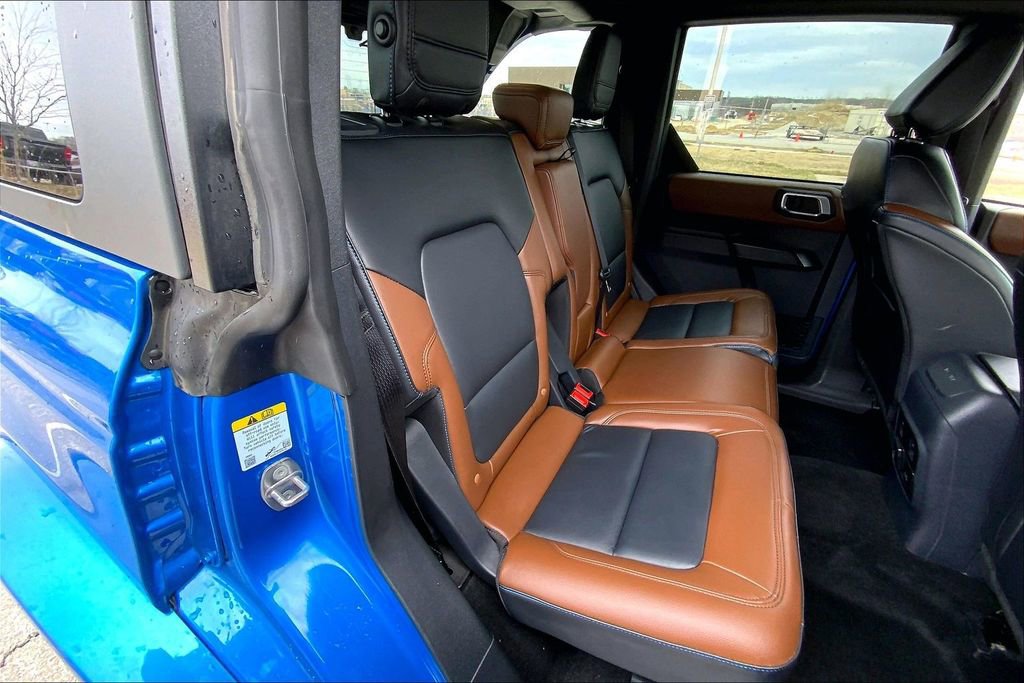Used 2024 Ford Bronco Outer Banks AWD/4WD image 22