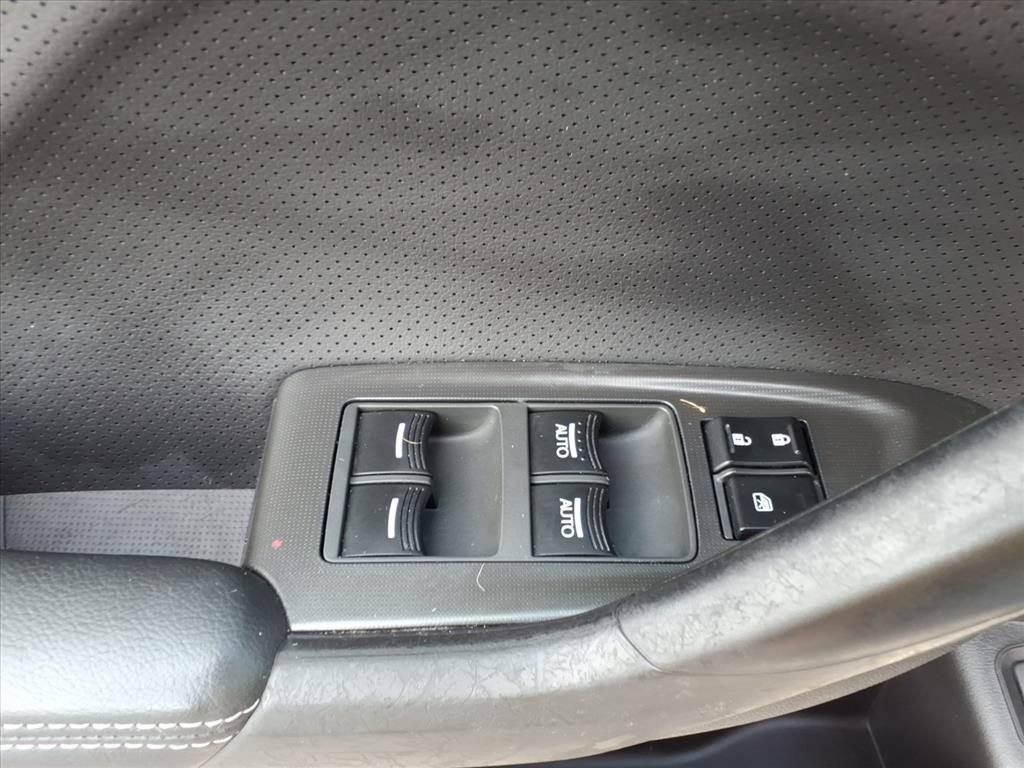 Used 2012 Acura TSX Sedan FWD image 19