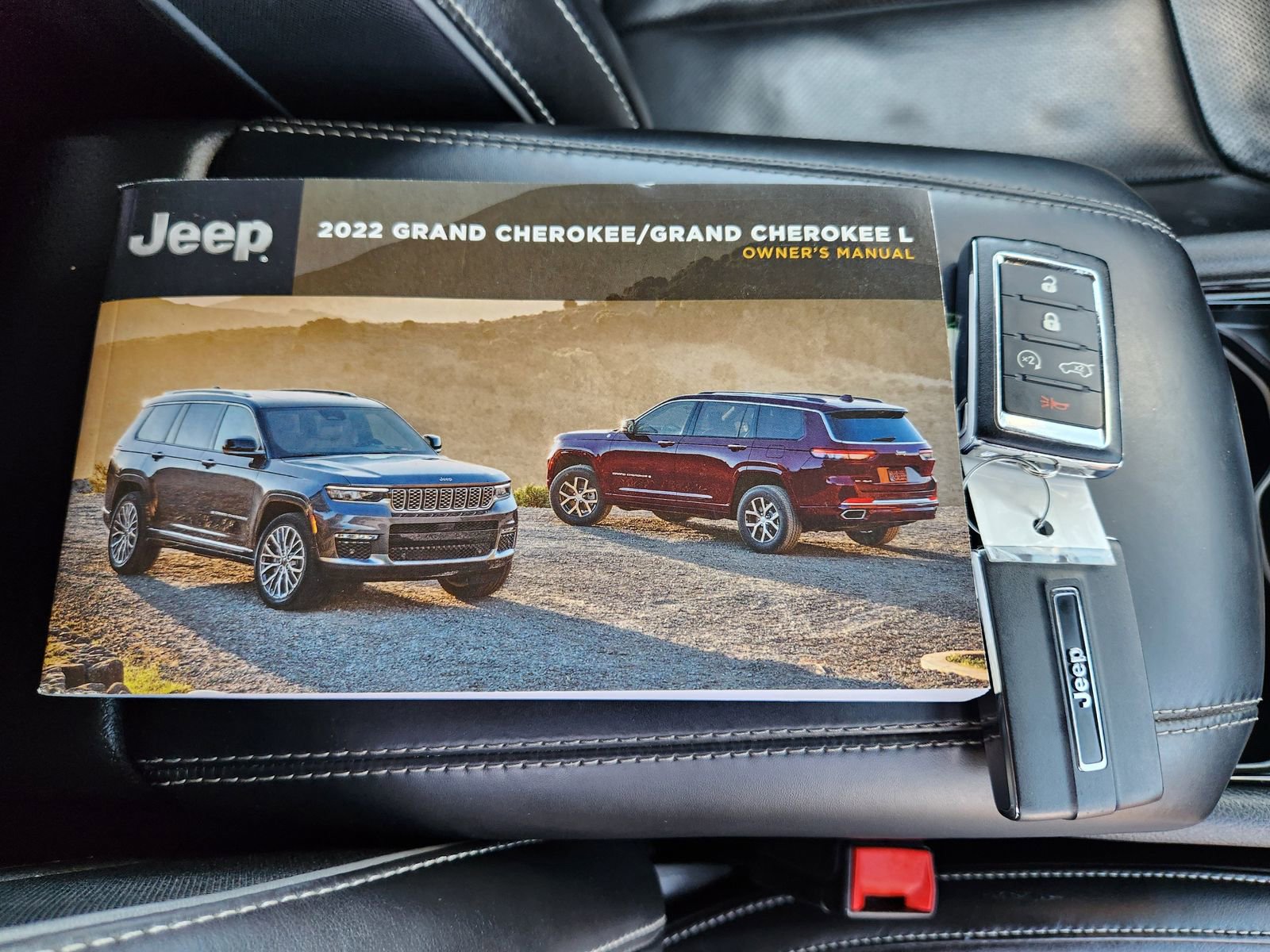 Used 2022 Jeep Grand Cherokee Overland image 44