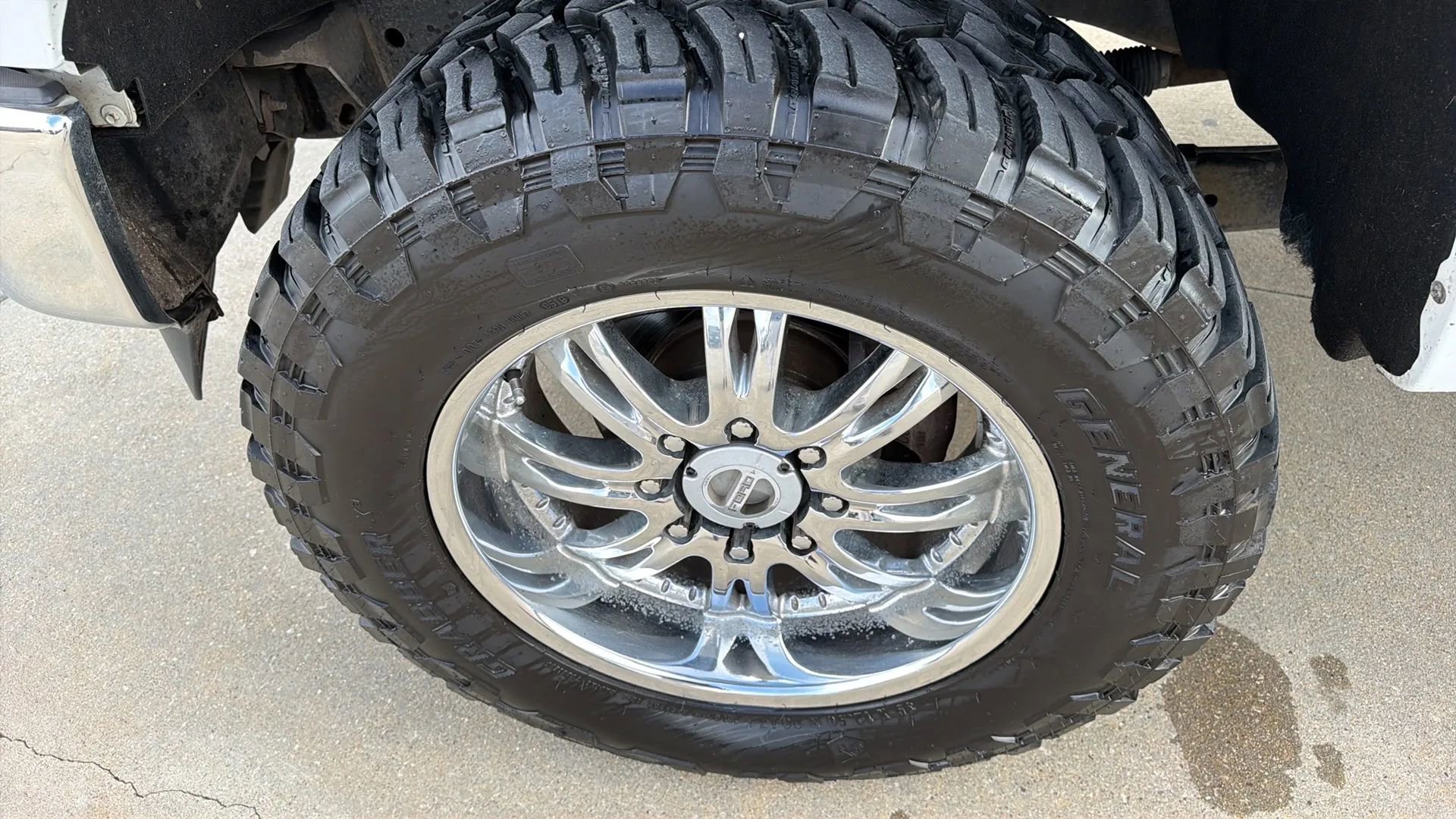 Used 2010 Ford F250 XLT image 40