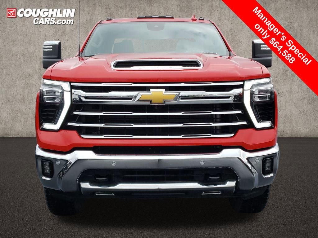 Used 2024 Chevrolet Silverado 2500 LTZ w/ LTZ Premium Package AWD/4WD image 9