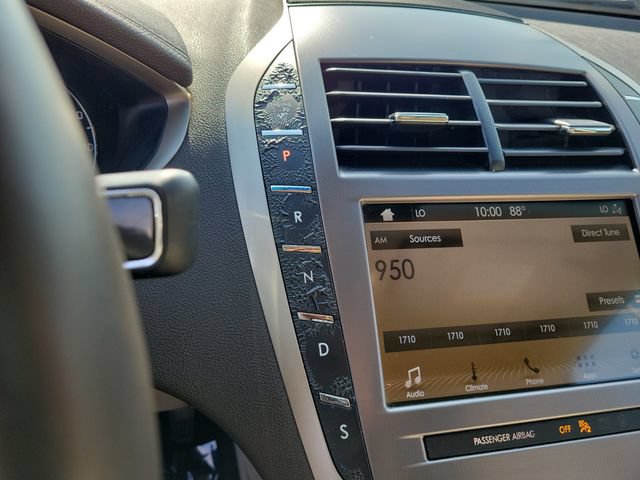 Used 2019 Lincoln MKZ Premiere FWD image 32