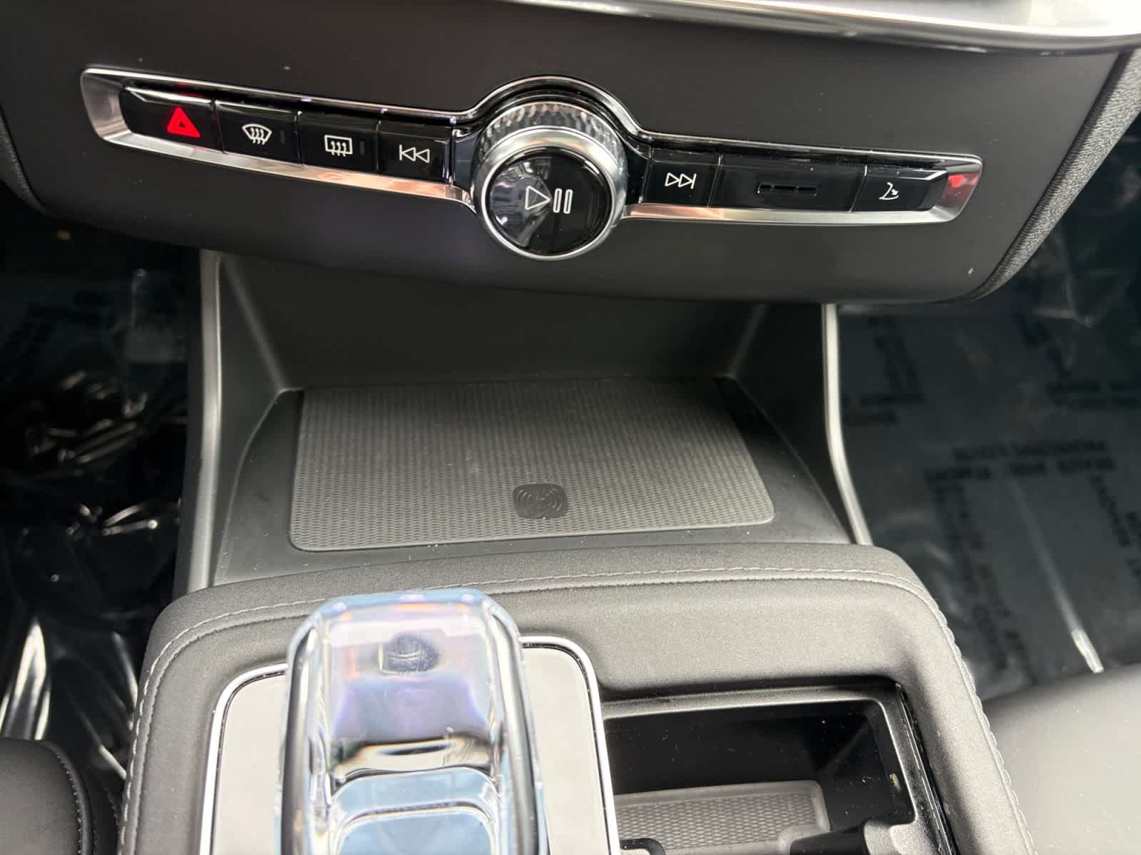 Used 2026 Volvo XC90 B6 Plus AWD/4WD image 25