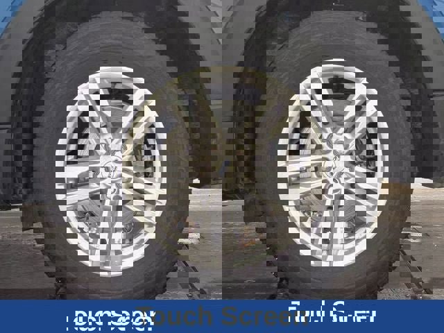 Used 2023 Ford Explorer XLT w/ Equipment Group 202A image 30