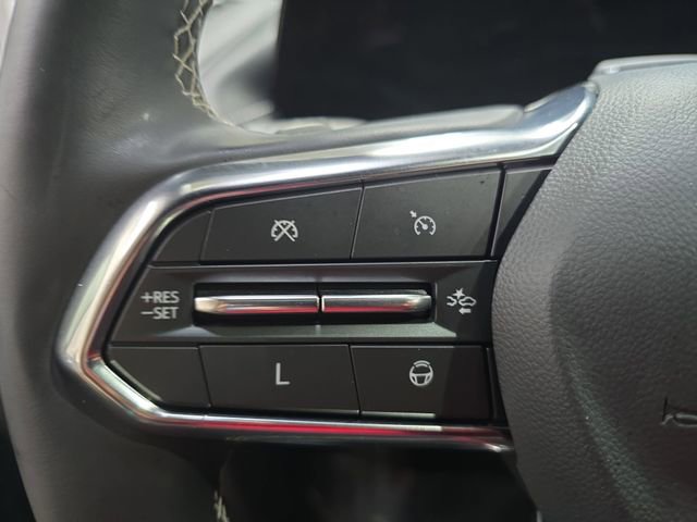 Used 2024 Chevrolet Traverse LT w/ Enhanced Driving Package image 22