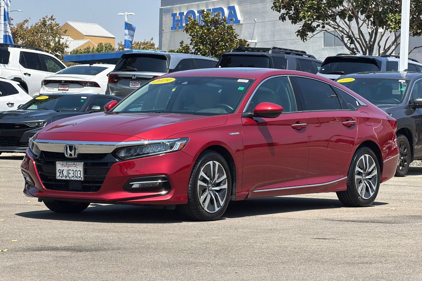 Used 2019 Honda Accord Touring image 8