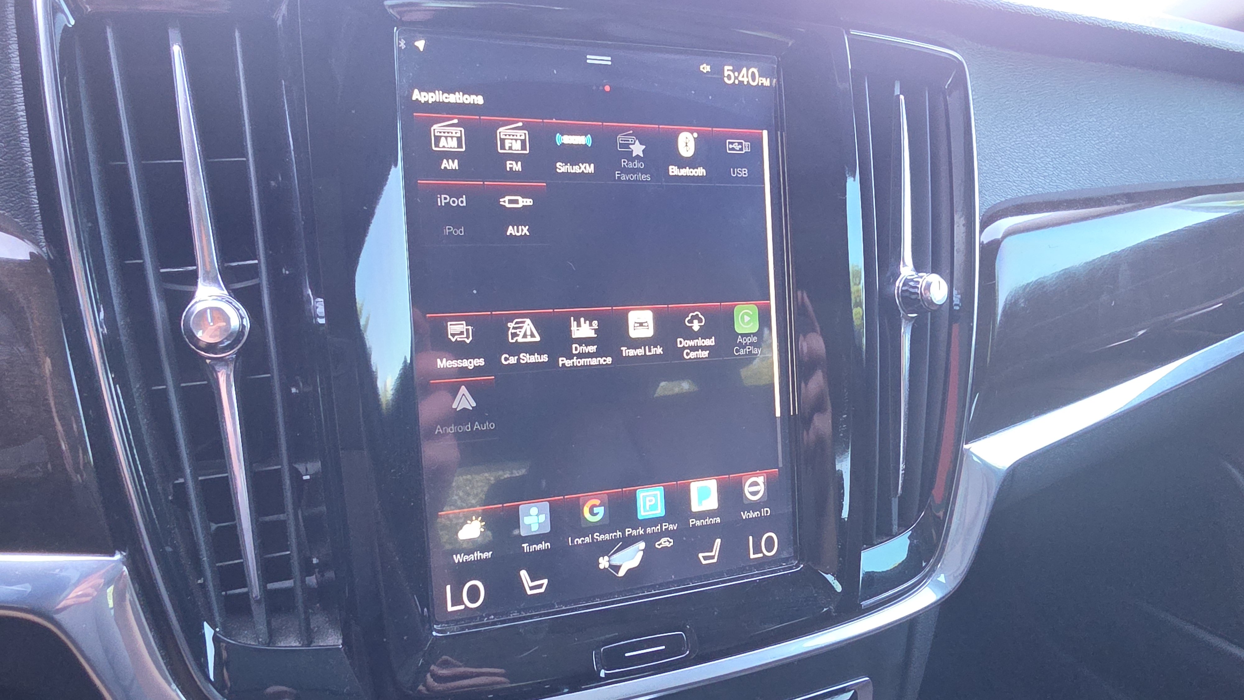 Used 2018 Volvo S90 T5 Momentum FWD image 40