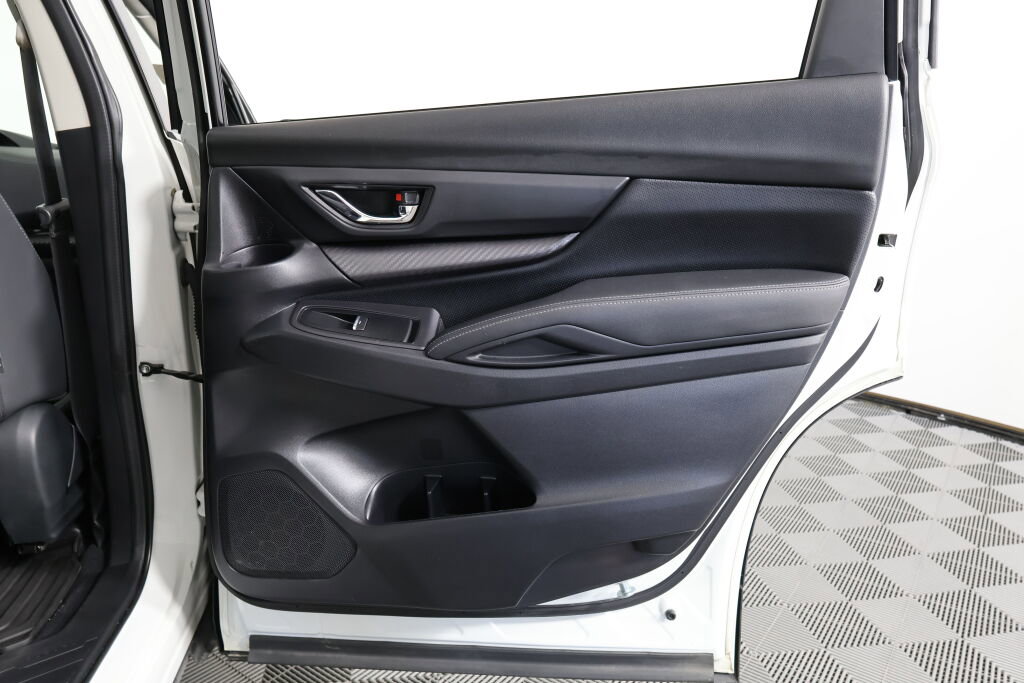 Used 2022 Subaru Ascent Onyx Edition image 19
