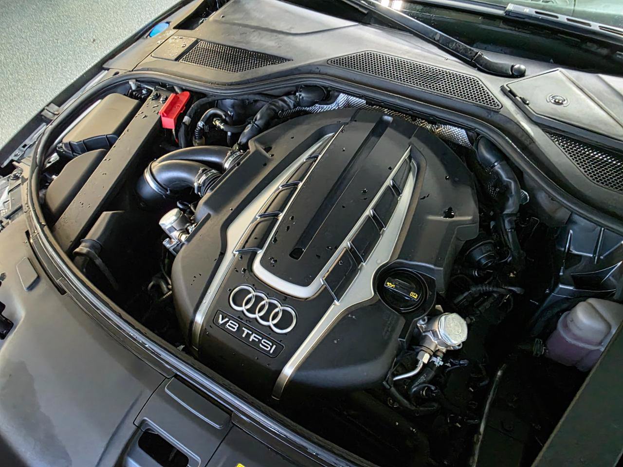 Used 2018 Audi A8 L 4.0T w/ Executive Package image 44