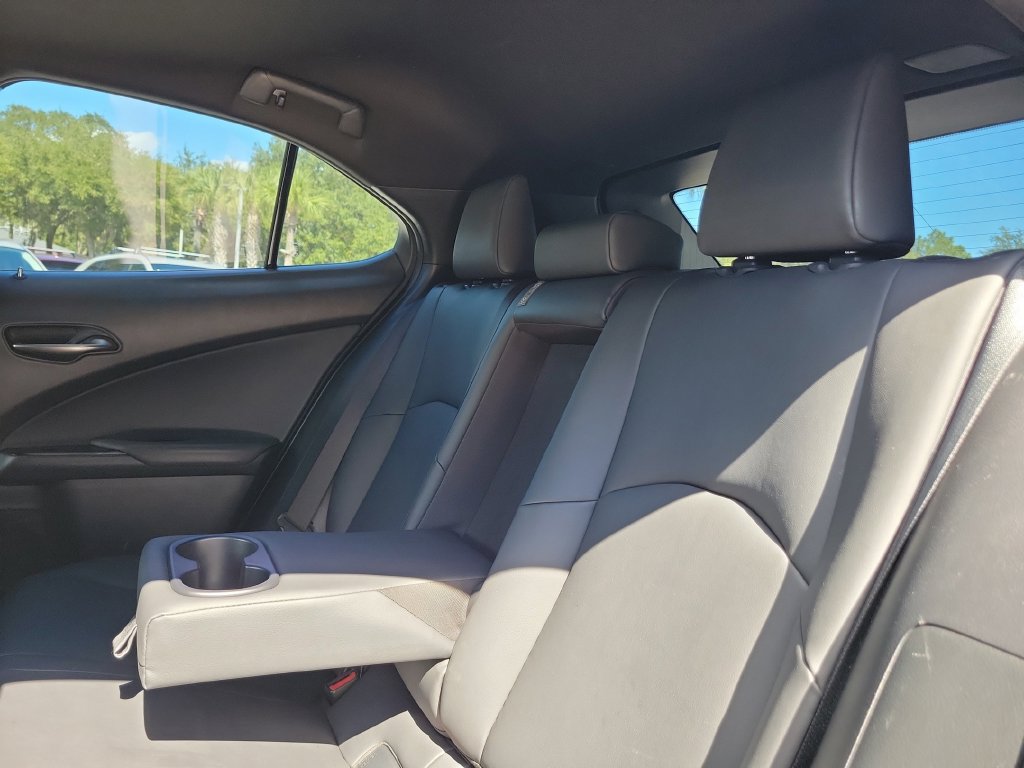 Used 2022 Lexus UX 200 w/ Premium Package FWD image 20