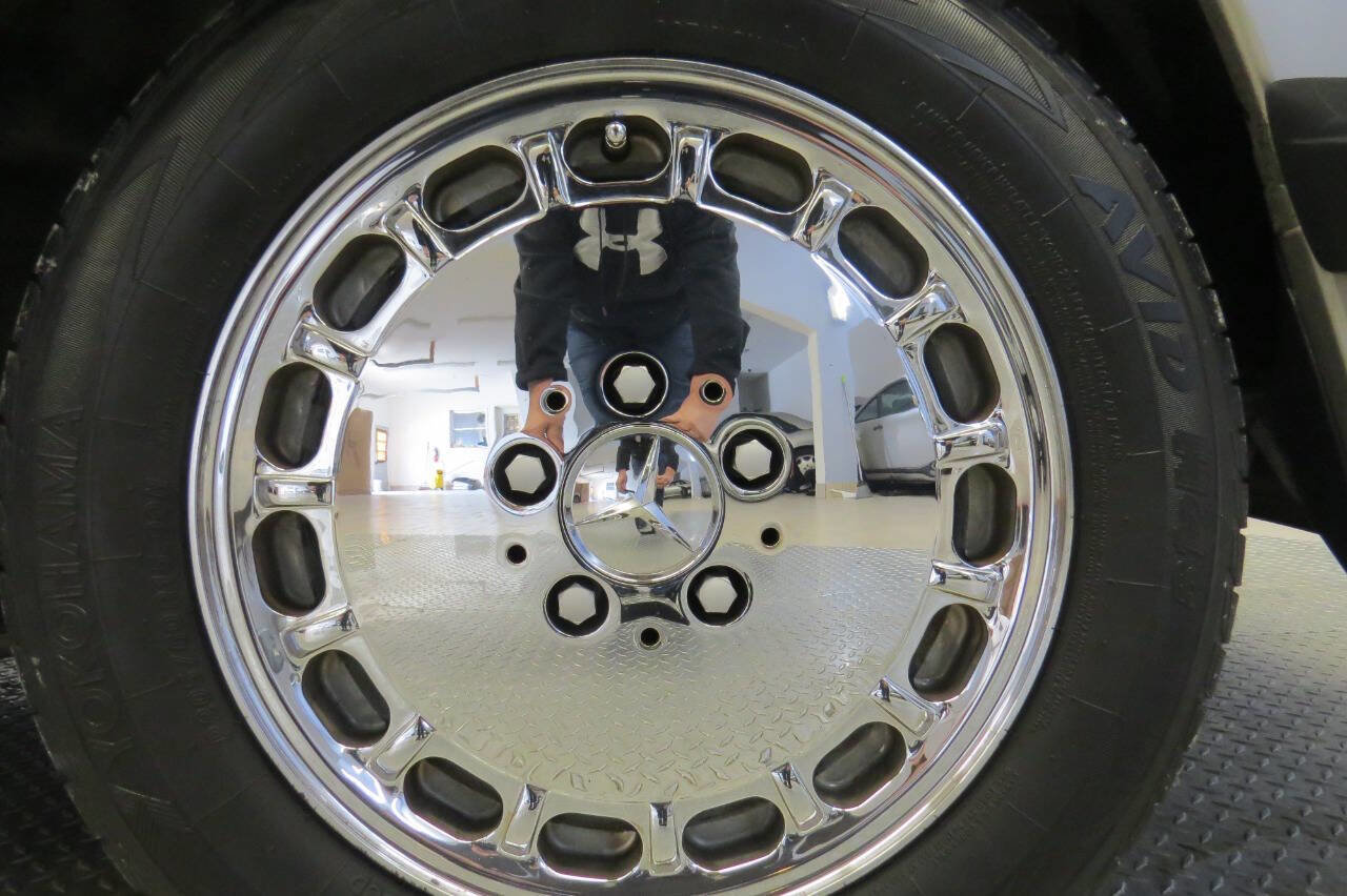 Used 1988 Mercedes-Benz 560 SL image 87