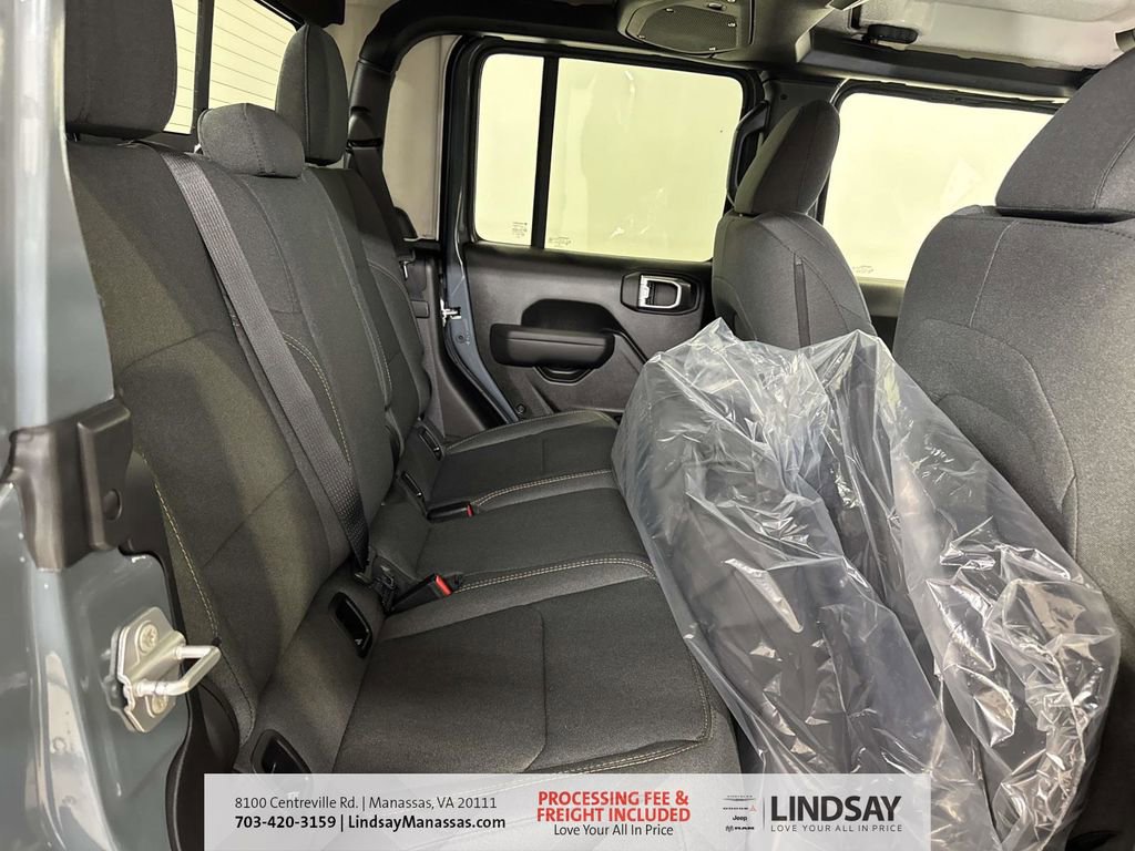 New 2026 Jeep Gladiator Sport AWD/4WD image 15