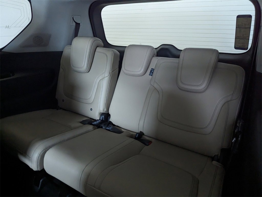 New 2026 INFINITI QX80 Pure w/ Cargo Package image 7