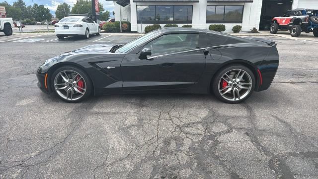 Used 2014 Chevrolet Corvette Stingray Coupe RWD image 2
