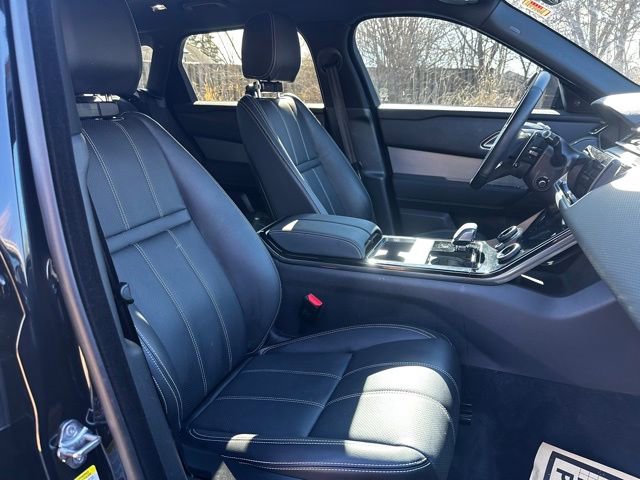 Used 2023 Land Rover Range Rover Velar R-Dynamic S image 17