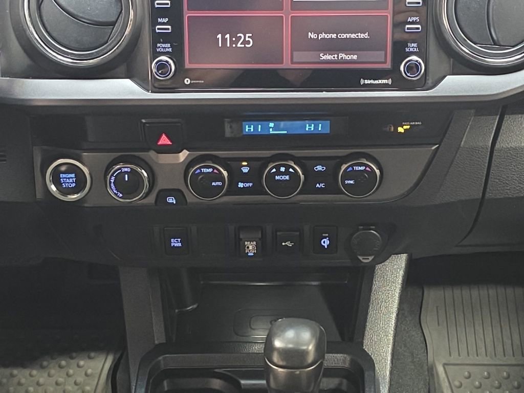 Used 2023 Toyota Tacoma TRD Sport w/ Black Out Package (TMS) image 18