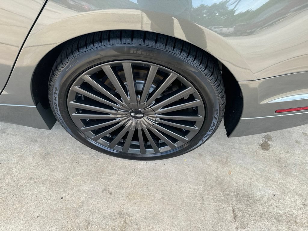 Used 2017 Lincoln MKZ Reserve w/ Technology Package AWD/4WD image 25