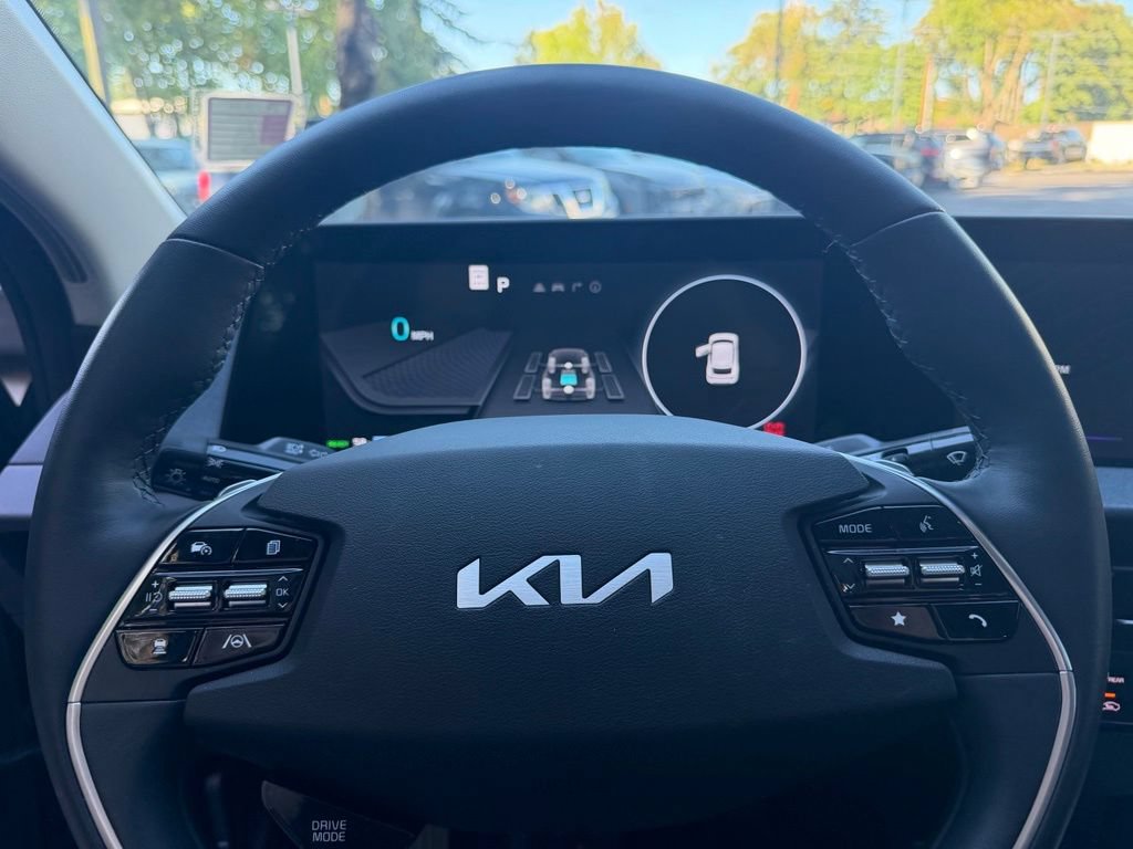 Certified 2024 Kia EV6 Wind AWD/4WD image 17