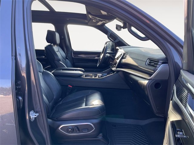 Used 2022 Jeep Wagoneer Series I w/ Premium Group I image 15