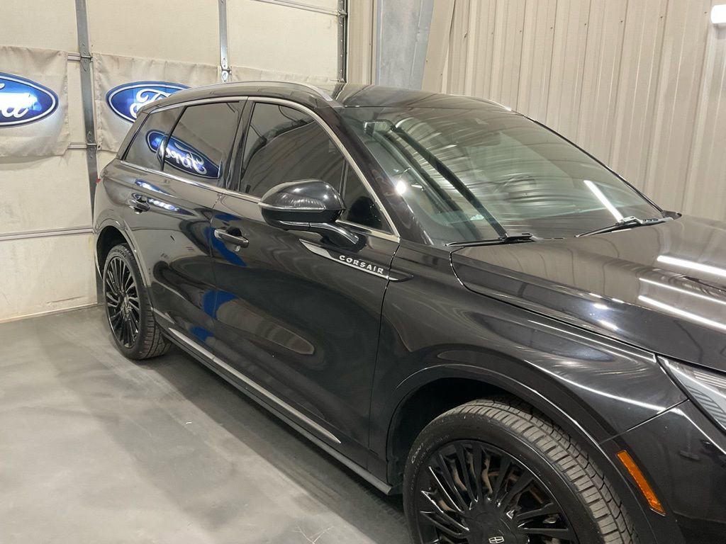 Used 2021 Lincoln Corsair Reserve w/ Equipment Group 201A image 4